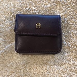 Etienne Aigner contact case holder